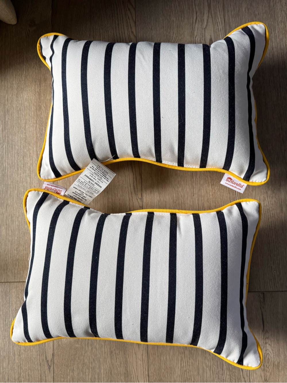 Set of 2 Sunbrella Outdoor Lumbar Pillows Navy Stripe Yellow Trim Reversible - Picture 3 of 3